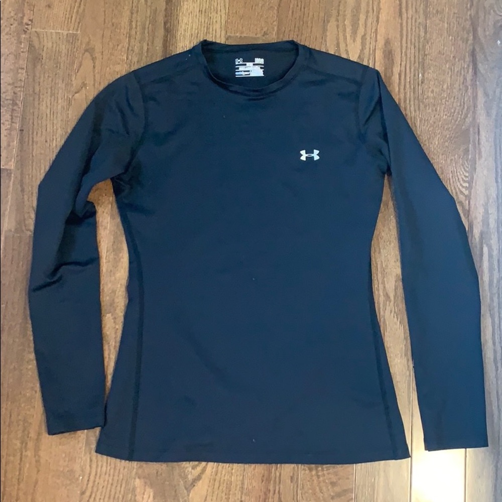 Women’s black under armour
